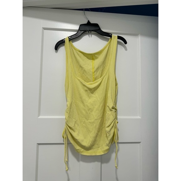 PILCRO yellow ruched Yellow tank - Picture 1 of 5